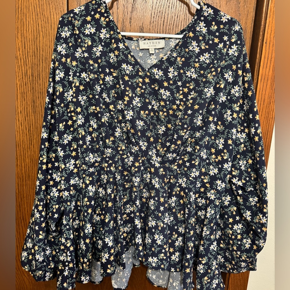 Long sleeve floral blouse